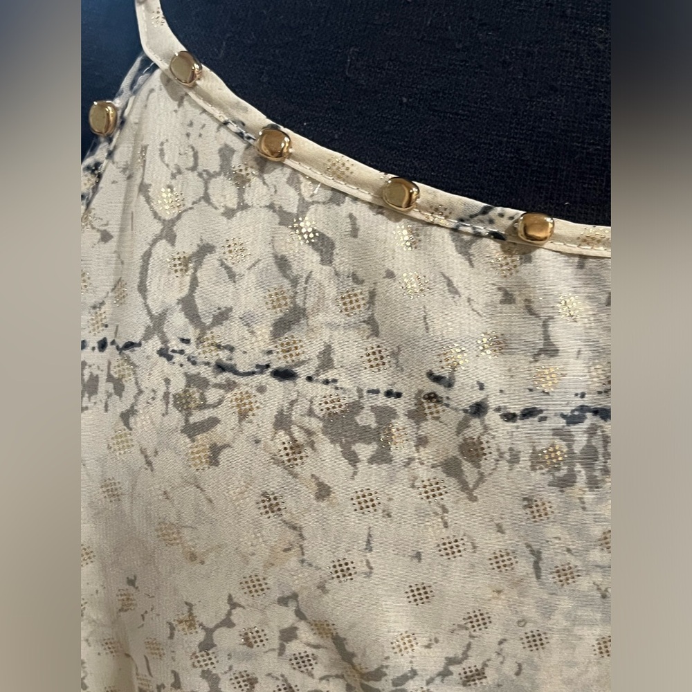 Midnight Velvet Animal Print Top - Brown & Gray with studded  accents: SIZE XL - Picture 5 of 12